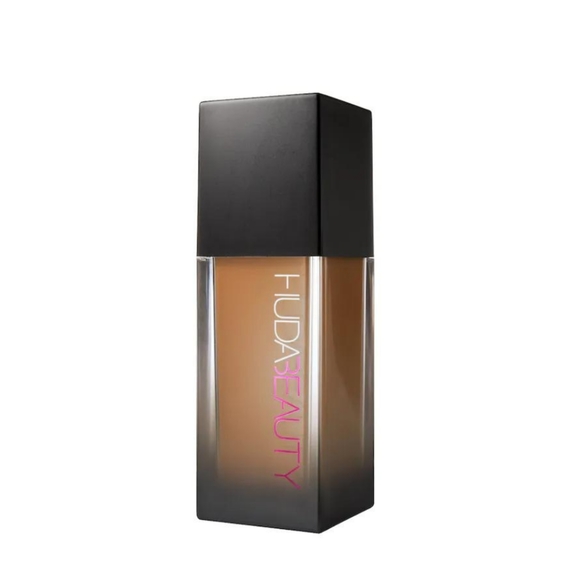 HUDA BEAUTY Other - Huda Beauty #FauxFilter Luminous Matte Foundation- 440G Cinnamon - warmer tan